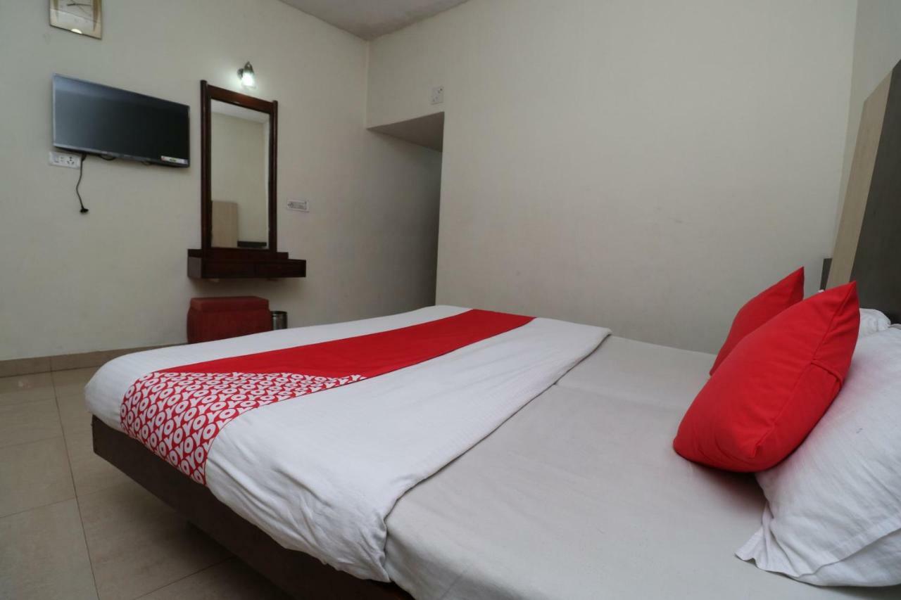 Oyo 38036 Hotel Basera Katra  Exteriör bild